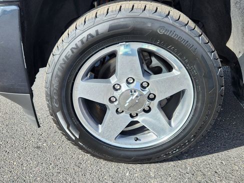 Used 2018 Chevrolet Silverado 2500 High Country w/ Duramax Plus Package image 14