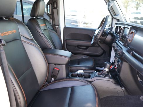 Used 2021 Jeep Gladiator Mojave AWD/4WD image 22