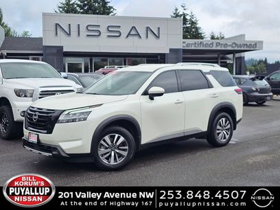 Certified 2023 Nissan Pathfinder SL w/ Lighting Package (N92)