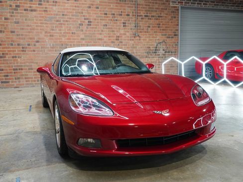 Used 2008 Chevrolet Corvette Coupe RWD image 4