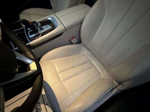 Used 2016 BMW 740i image 16