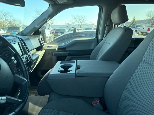 Used 2017 Ford F150 XLT w/ Equipment Group 302A Luxury AWD/4WD image 10