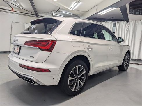Used 2024 Audi Q5 2.0T Premium Plus image 3