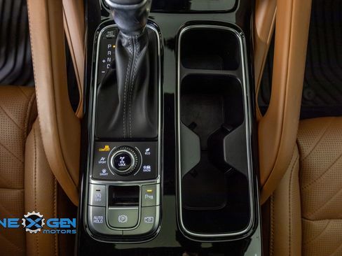 Used 2025 Kia Telluride SX X-Line AWD/4WD image 23