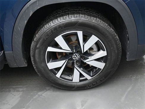 Used 2022 Volkswagen Atlas SE image 36