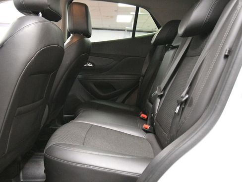Used 2019 Buick Encore Preferred FWD image 19