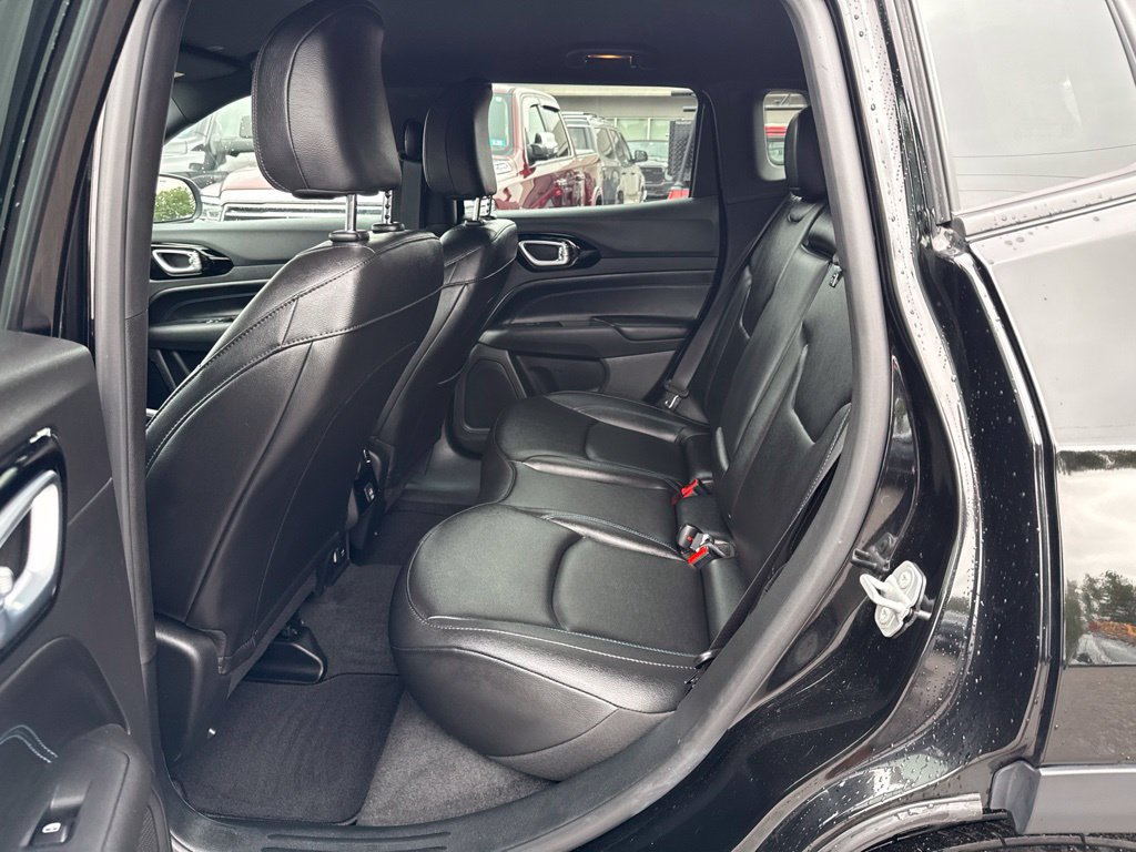 Certified 2026 Jeep Compass Limited AWD/4WD image 21