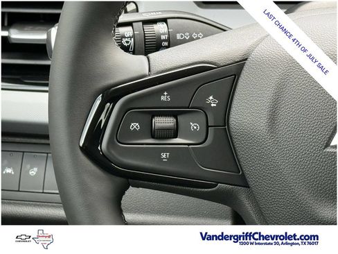 New 2027 Chevrolet Bolt LT w/ Comfort Package FWD image 13