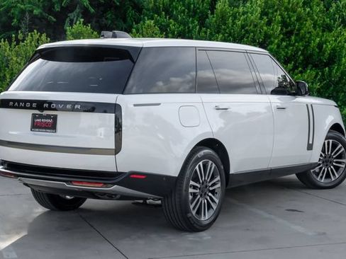 New 2026 Land Rover Range Rover Long Wheelbase SE AWD/4WD image 11