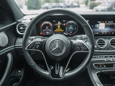 Used 2022 Mercedes-Benz E 350 4MATIC Sedan image 30