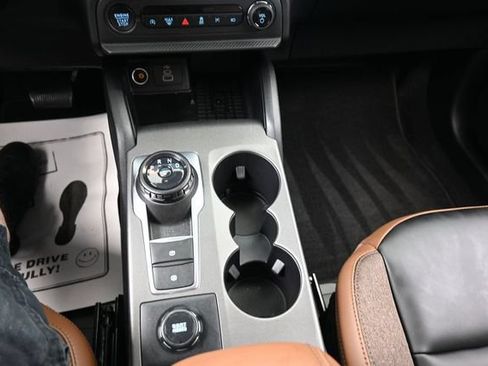 Used 2025 Ford Bronco Sport Outer Banks w/ Outer Banks Tech Package+ AWD/4WD image 11