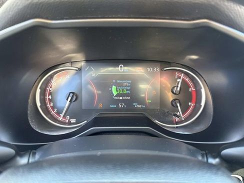 Used 2023 Toyota RAV4 XLE image 33
