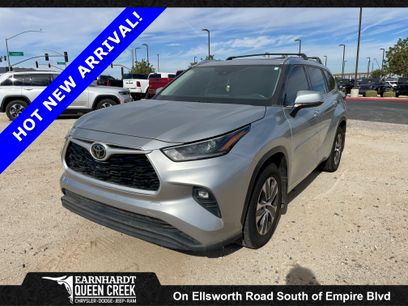 Used 2021 Toyota Highlander XLE