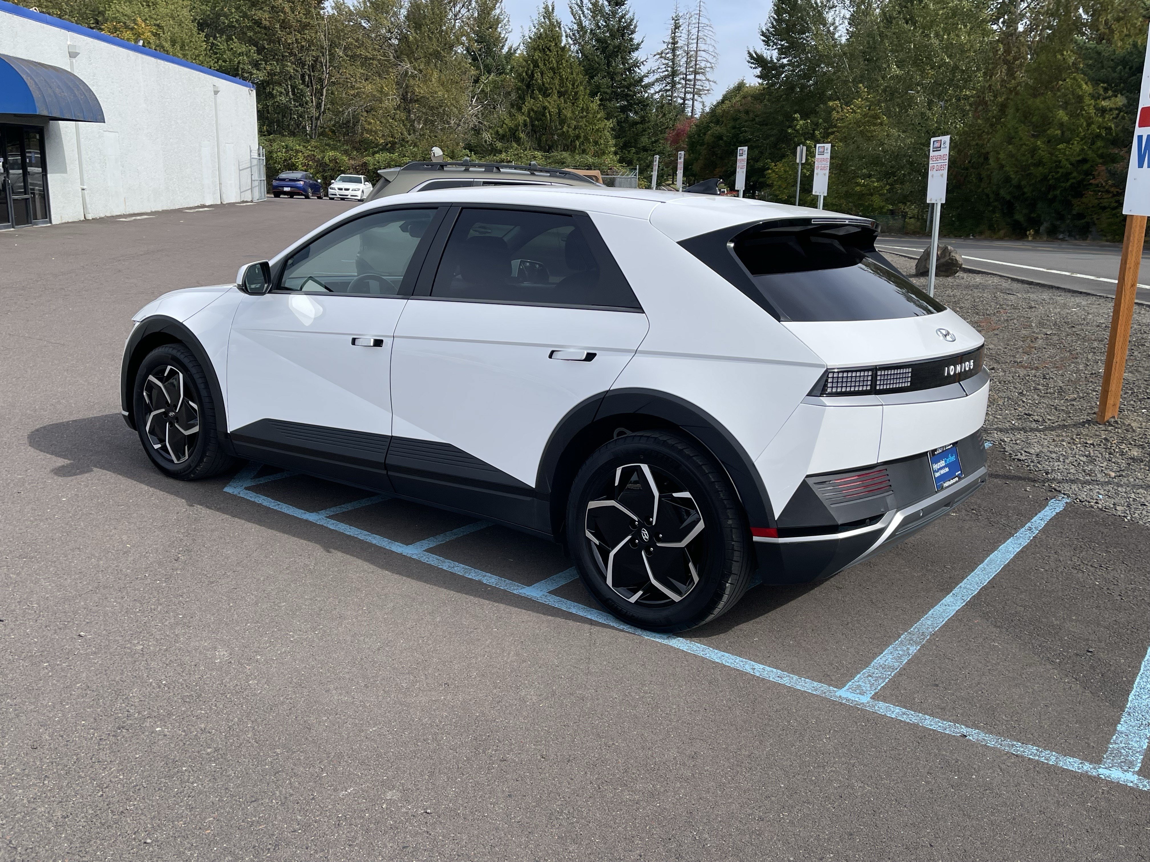 Certified 2024 Hyundai Ioniq 5 SEL RWD image 3