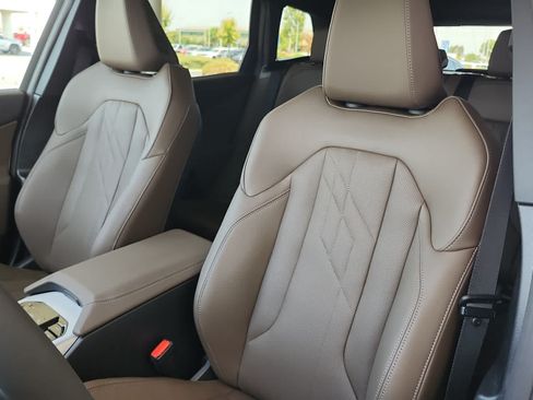 New 2026 BMW X3 xDrive30i w/ Premium Package AWD/4WD image 16