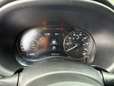 Used 2022 Nissan Kicks SR w/ Premium Package FWD image 28