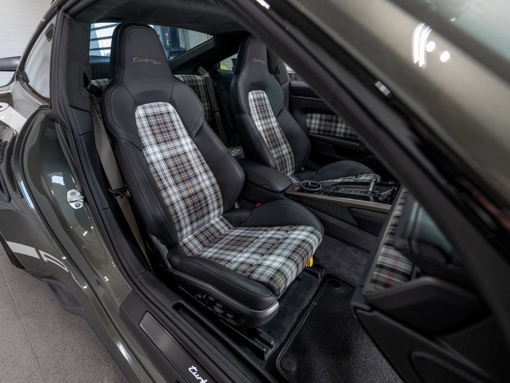 Used 2025 Porsche 911 Turbo S AWD/4WD image 19