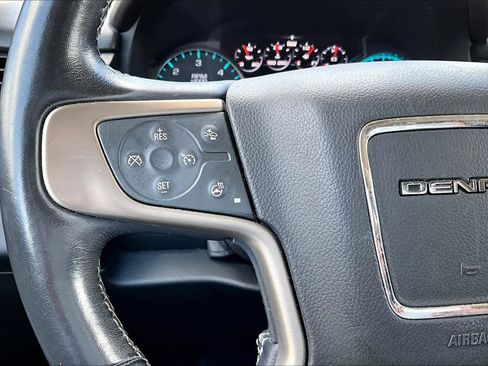 Used 2019 GMC Yukon Denali w/ Denali Ultimate Package image 24