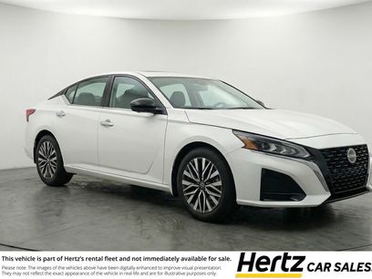 Used 2025 Nissan Altima 2.5 SV