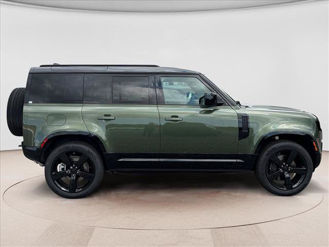 New 2026 Land Rover Defender 110 X-Dynamic SE AWD/4WD image 6
