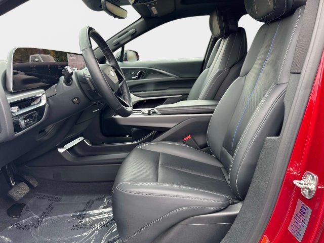 Certified 2024 Cadillac Lyriq Luxury w/ LPO, Floor Liner Package AWD/4WD image 17