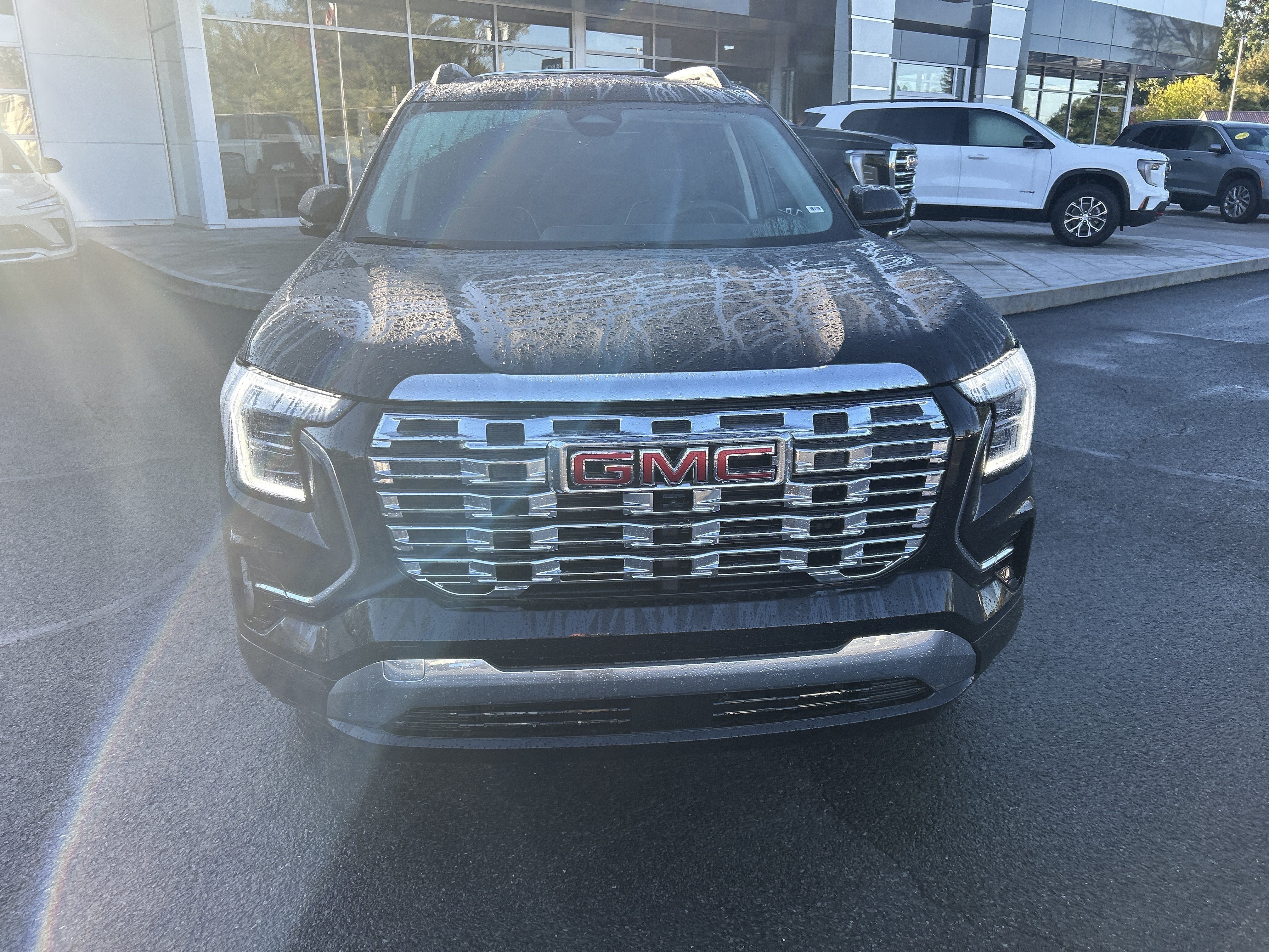 New 2027 GMC Terrain Denali w/ LPO, Floor Liner Package AWD/4WD image 17