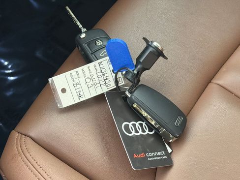 Used 2022 Audi Q3 2.0T Premium AWD/4WD image 23