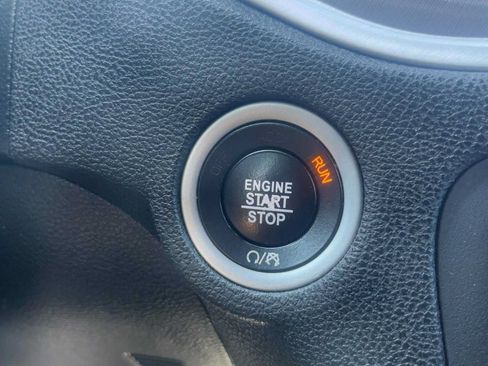 Used 2020 Dodge Charger R/T RWD image 17