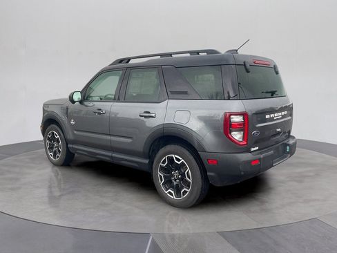 Certified 2025 Ford Bronco Sport Outer Banks w/ Outer Banks Tech Package+ AWD/4WD image 3