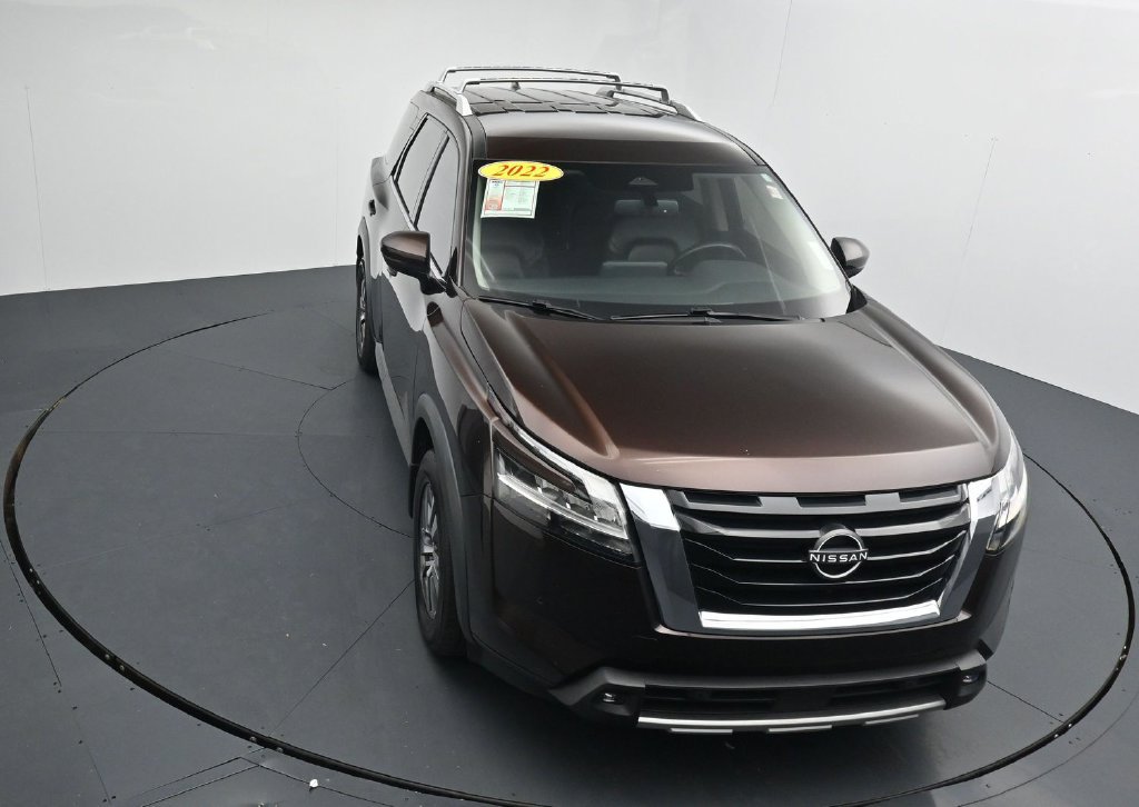 Used 2022 Nissan Pathfinder SL AWD/4WD image 24