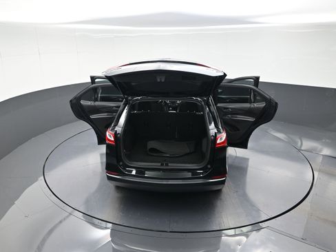 Used 2018 Chevrolet Equinox LT w/ LPO, Protection Package image 13