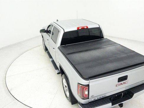 Used 2016 GMC Sierra 1500 SLT w/ SLT Premium Package image 16