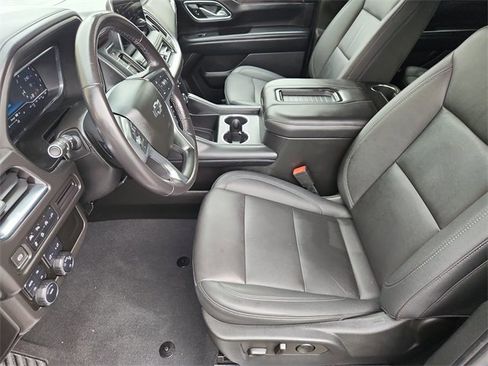 Used 2022 Chevrolet Suburban Z71 image 20