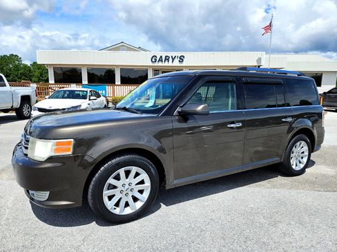 Used 2011 Ford Flex SEL w/ Rapid Spec Order Code image 2