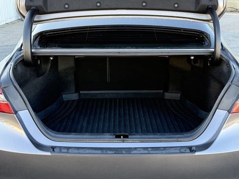 Used 2019 Toyota Camry SE image 15