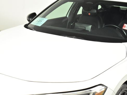 Certified 2024 Honda Civic Sport image 12