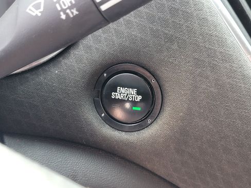 Used 2016 Chevrolet Malibu LT FWD image 28