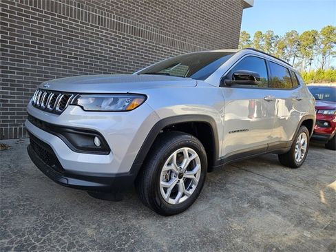 New 2025 Jeep Compass Latitude w/ Sun & Sound Group image 3