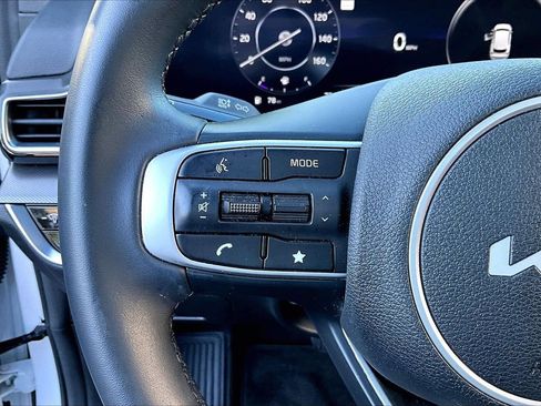 Used 2023 Kia Sportage SX FWD image 30