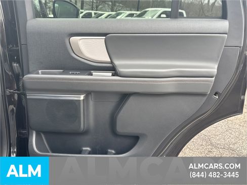 Certified 2025 Ford Expedition Active image 21