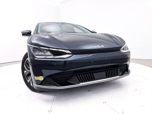 Used 2022 Kia EV6 Wind image 7