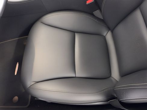 Used 2015 Mercedes-Benz SLK 250 image 16