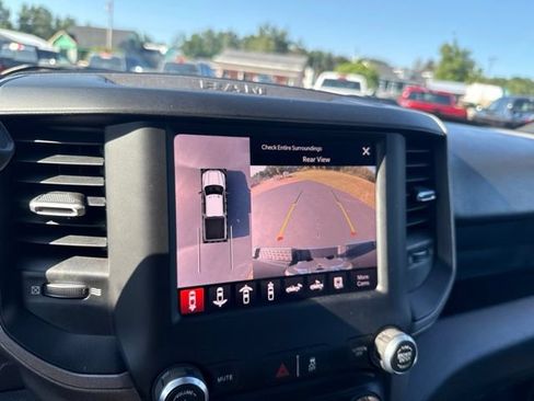 Used 2024 RAM 3500 Tradesman w/ Towing Technology Group AWD/4WD image 28