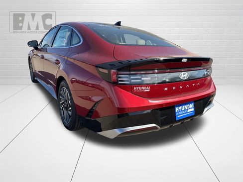 New 2026 Hyundai Sonata Limited image 4