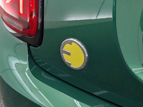 Used 2022 MINI Cooper SE image 12