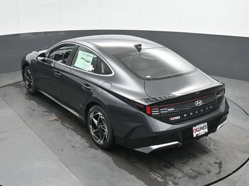 New 2026 Hyundai Sonata SEL FWD image 19