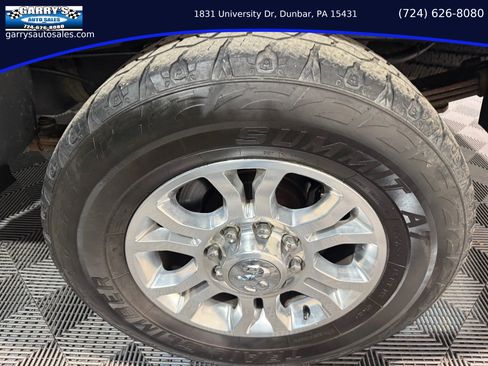 Used 2017 RAM 3500 Tradesman w/ Chrome Appearance Group image 12