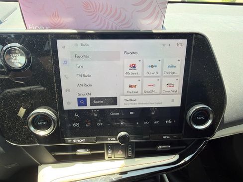 Used 2024 Lexus NX 250 FWD w/ Cold Area Package image 9