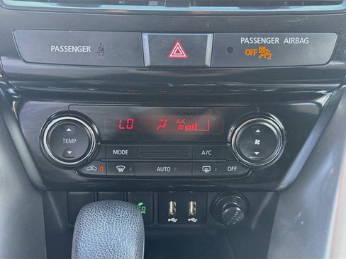 Used 2023 Mitsubishi Eclipse Cross LE AWD/4WD image 14