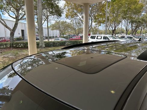 Used 2023 Dodge Durango GT image 15